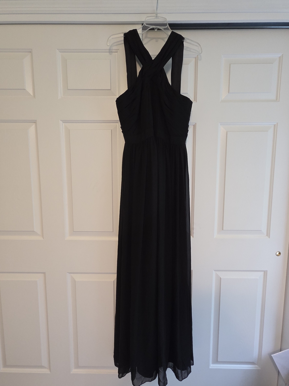 Monique Lhuillier Black Cross-Back Sleeveless Maxi Dress